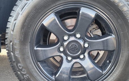 Toyota Land Cruiser Prado 120 рестайлинг, 2006 год, 2 700 000 рублей, 10 фотография