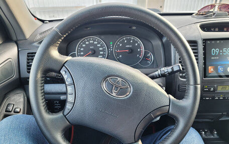 Toyota Land Cruiser Prado 120 рестайлинг, 2006 год, 2 700 000 рублей, 15 фотография