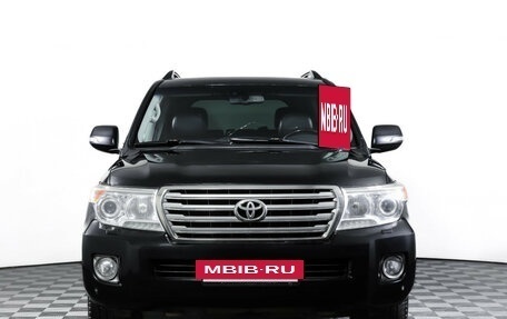 Toyota Land Cruiser 200, 2012 год, 2 824 000 рублей, 2 фотография