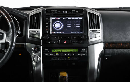 Toyota Land Cruiser 200, 2012 год, 2 824 000 рублей, 17 фотография