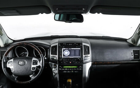 Toyota Land Cruiser 200, 2012 год, 2 824 000 рублей, 18 фотография