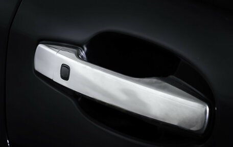 Toyota Land Cruiser 200, 2012 год, 2 824 000 рублей, 28 фотография