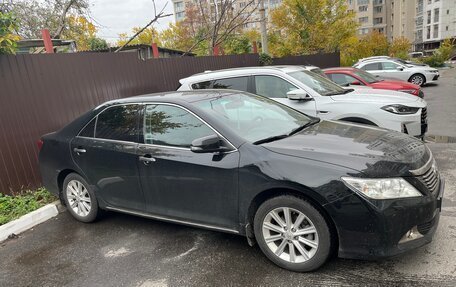 Toyota Camry, 2013 год, 1 950 000 рублей, 2 фотография