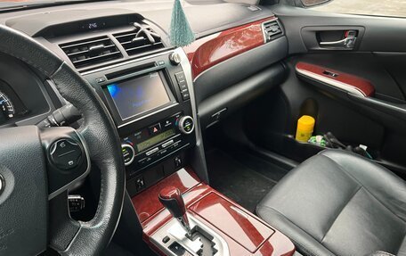 Toyota Camry, 2013 год, 1 950 000 рублей, 3 фотография