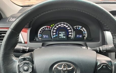 Toyota Camry, 2013 год, 1 950 000 рублей, 4 фотография