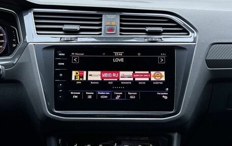 Volkswagen Tiguan II, 2021 год, 4 190 000 рублей, 18 фотография