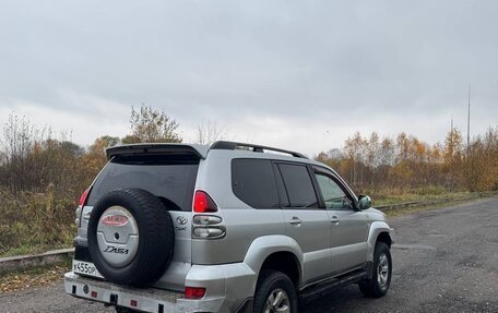 Toyota Land Cruiser Prado 120 рестайлинг, 2004 год, 1 090 000 рублей, 3 фотография