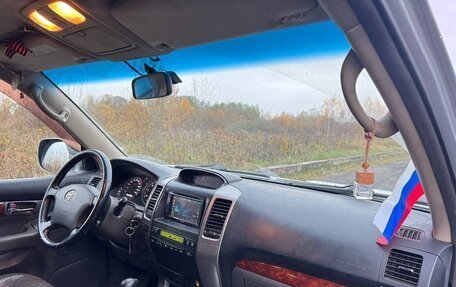 Toyota Land Cruiser Prado 120 рестайлинг, 2004 год, 1 090 000 рублей, 18 фотография