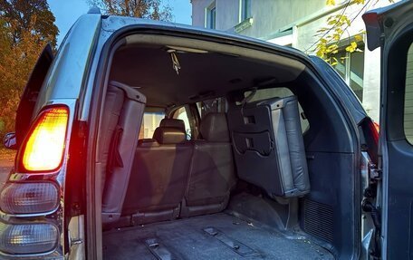 Toyota Land Cruiser Prado 120 рестайлинг, 2004 год, 1 090 000 рублей, 34 фотография