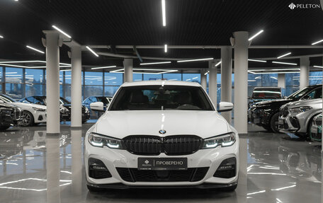BMW 3 серия, 2019 год, 4 200 000 рублей, 3 фотография