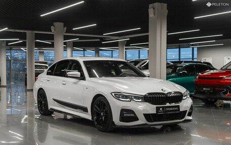 BMW 3 серия, 2019 год, 4 200 000 рублей, 2 фотография