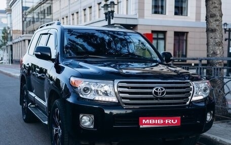 Toyota Land Cruiser 200, 2014 год, 4 400 000 рублей, 1 фотография