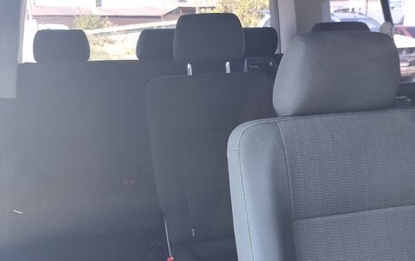 Volkswagen Caravelle T6 рестайлинг, 2018 год, 3 650 000 рублей, 11 фотография