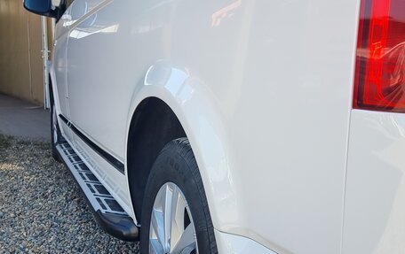 Volkswagen Caravelle T6 рестайлинг, 2018 год, 3 650 000 рублей, 29 фотография