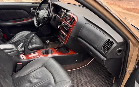 Hyundai Sonata IV рестайлинг, 2005 год, 335 000 рублей, 9 фотография