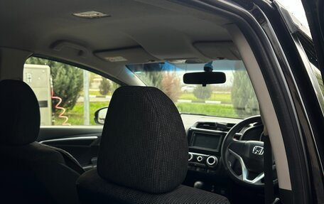 Honda Fit III, 2013 год, 965 000 рублей, 11 фотография