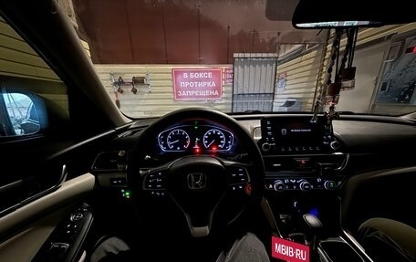 Honda Accord IX рестайлинг, 2019 год, 2 100 000 рублей, 2 фотография