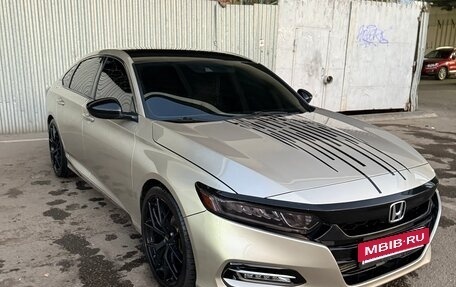Honda Accord IX рестайлинг, 2019 год, 2 100 000 рублей, 12 фотография
