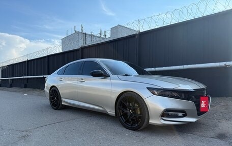 Honda Accord IX рестайлинг, 2019 год, 2 100 000 рублей, 16 фотография