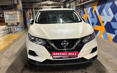 Nissan Qashqai, 2021 год, 2 300 000 рублей, 2 фотография