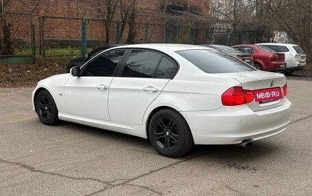 BMW 3 серия, 2011 год, 1 350 000 рублей, 4 фотография