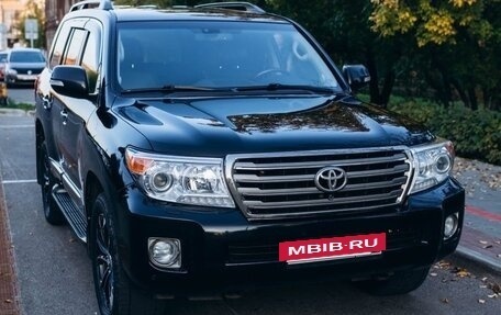 Toyota Land Cruiser 200, 2014 год, 4 400 000 рублей, 8 фотография