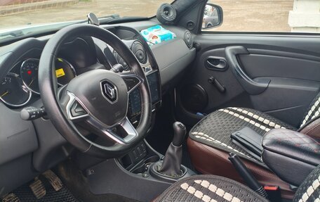 Renault Duster I рестайлинг, 2019 год, 880 000 рублей, 3 фотография