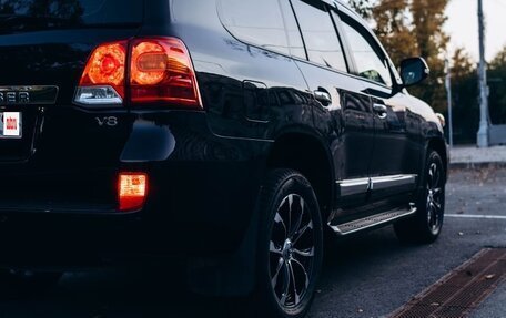 Toyota Land Cruiser 200, 2014 год, 4 400 000 рублей, 28 фотография