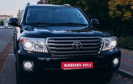 Toyota Land Cruiser 200, 2014 год, 4 400 000 рублей, 24 фотография