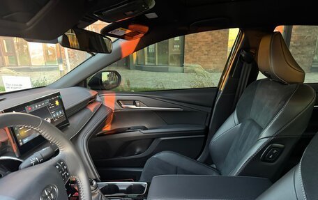 Toyota Camry, 2025 год, 4 100 000 рублей, 8 фотография