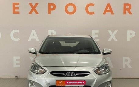 Hyundai Solaris II рестайлинг, 2011 год, 920 000 рублей, 2 фотография