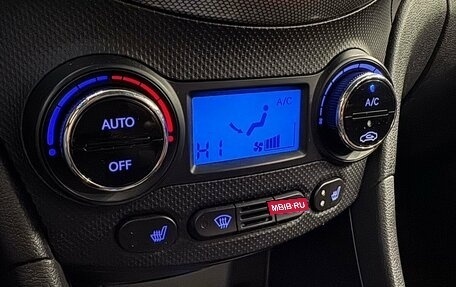 Hyundai Solaris II рестайлинг, 2011 год, 920 000 рублей, 11 фотография