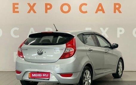 Hyundai Solaris II рестайлинг, 2011 год, 920 000 рублей, 7 фотография