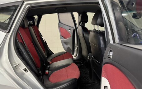 Hyundai Solaris II рестайлинг, 2011 год, 920 000 рублей, 19 фотография