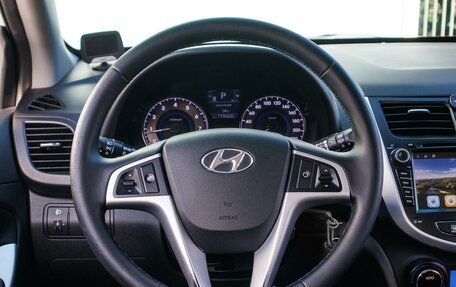 Hyundai Solaris II рестайлинг, 2012 год, 979 000 рублей, 15 фотография