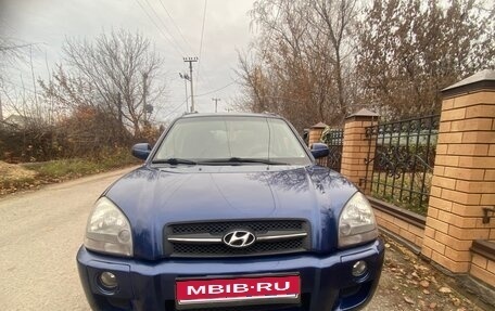 Hyundai Tucson III, 2007 год, 650 000 рублей, 1 фотография