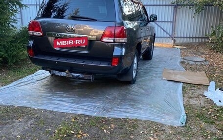 Toyota Land Cruiser 200, 2009 год, 3 100 000 рублей, 2 фотография