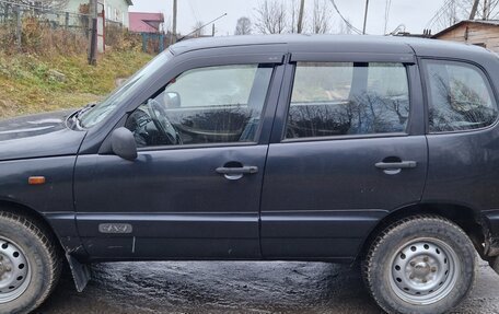 Chevrolet Niva I рестайлинг, 2005 год, 380 000 рублей, 3 фотография