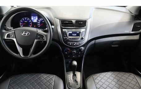 Hyundai Solaris II рестайлинг, 2015 год, 799 000 рублей, 11 фотография