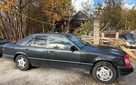 Mercedes-Benz E-Класс, 1992 год, 350 000 рублей, 4 фотография