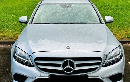 Mercedes-Benz C-Класс, 2019 год, 2 800 000 рублей, 4 фотография