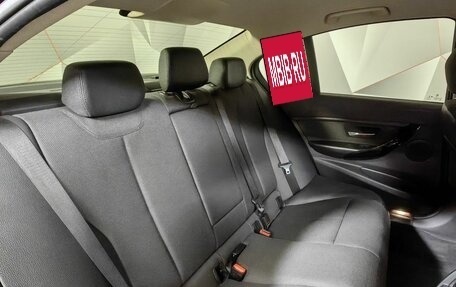 BMW 3 серия, 2017 год, 1 897 000 рублей, 10 фотография