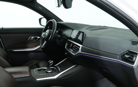 BMW 3 серия, 2019 год, 3 560 000 рублей, 9 фотография