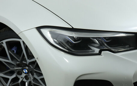 BMW 3 серия, 2019 год, 3 560 000 рублей, 21 фотография