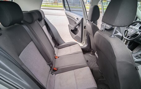 Volkswagen Golf VII, 2014 год, 16 фотография