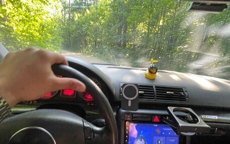 Audi A4, 2002 год, 500 000 рублей, 18 фотография