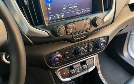 GMC Terrain, 2024 год, 3 000 000 рублей, 20 фотография