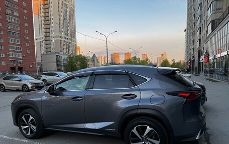 Lexus NX I, 2017 год, 3 550 000 рублей, 5 фотография