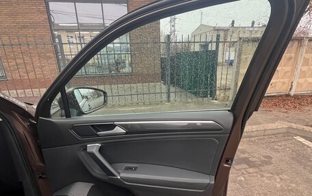 Volkswagen Tiguan II, 2017 год, 3 150 000 рублей, 10 фотография