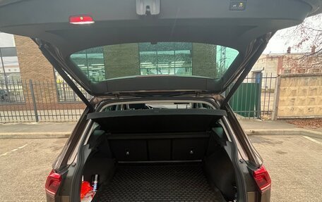 Volkswagen Tiguan II, 2017 год, 3 150 000 рублей, 12 фотография